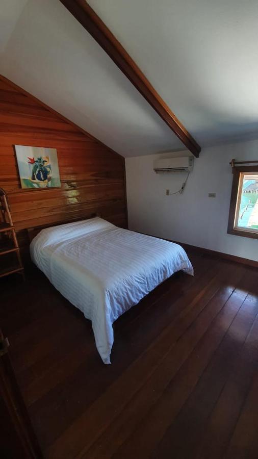 Las Olas Hotel 博卡斯德尔托罗 外观 照片